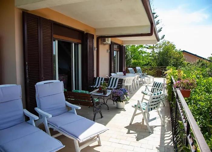 Magia & Emozioni - Trecastagni- Falde Etna Vista Mare